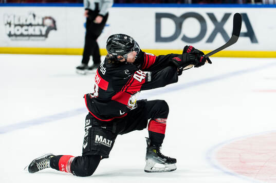 Malmö Redhawks Lauri Pajuniemi jublar