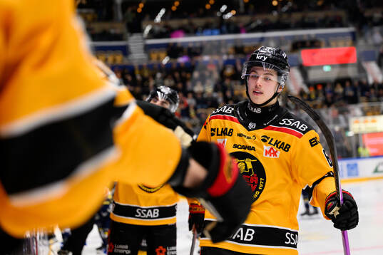 Luleås Isac Hedqvist jublar