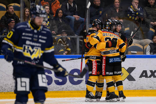 Luleås Heikki Liedes jublar