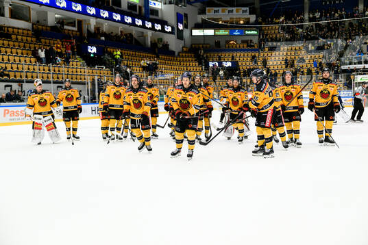 Luleås spelare jublar