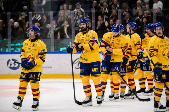 Djurgårdens Joseph Laleggia och Ludvig Rensfeldt deppar
