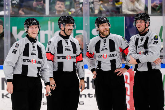 linjedomare Niclas Westman, Domare Daniel Wessner Domare