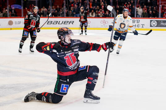 Örebros Patrik Karlkvist jublar