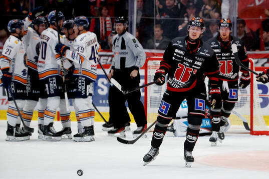 Örebros Christopher Mastomäki deppar vid 0-1 målet