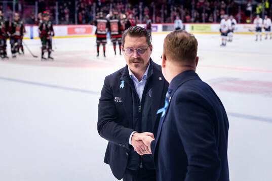 Växjös tränare Björn Hellkvist och Örebros tränare