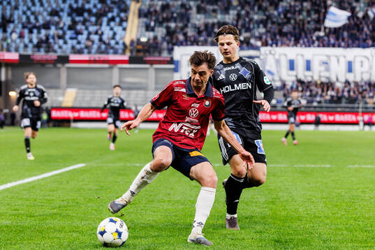 Örgrytes Owen Parker-Price och IFK Norrköpings Axel