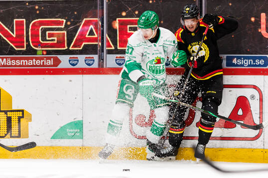 Rögles Albin Sundsvik och Brynäs Jakob Silfverberg