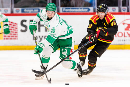 Rögles Lukas Ekeståhl-Jonsson och Brynäs Jakob