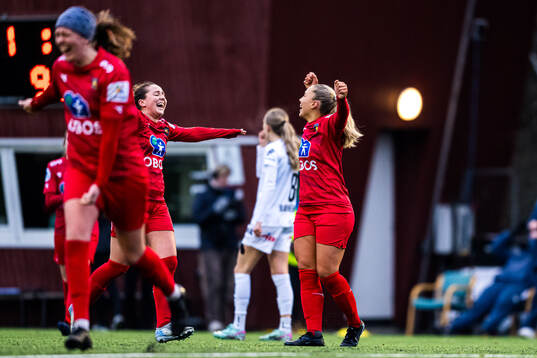 Sofia Susnic Krossøy and Hanna Rake Ellingsen of Røa
