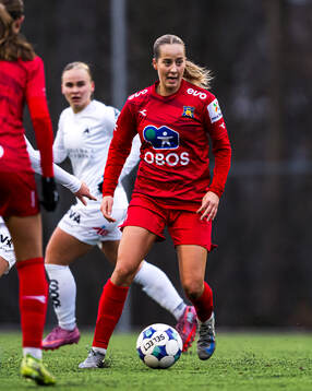 Mina Bell Folland of Røa