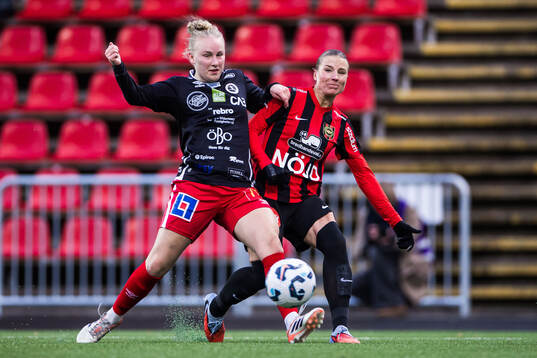 KIF Örebros Veera Hellman och Brommapojkarnas Louise