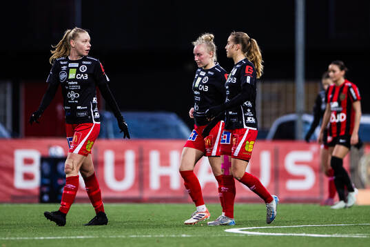 KIF Örebros Sofia Parkner, Veera Hellman och Johanna Alm