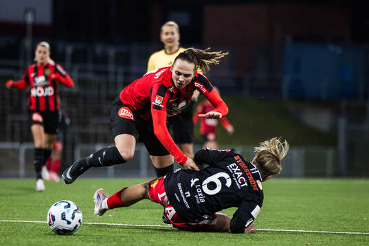 Brommapojkarnas Frida Thörnqvist och KIF Örebros Emilia
