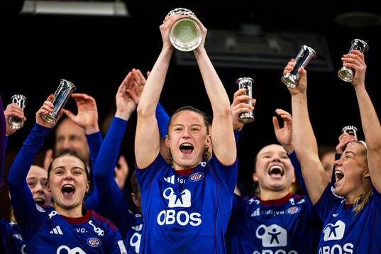 Synne Skinnes Hansen of Vålerenga celebrates with the