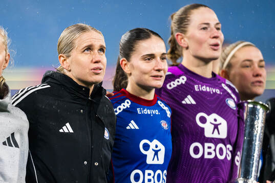 Elise Thorsnes of Vålerenga celebrates