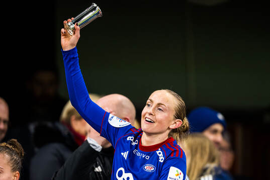 Michaela Kovacs of Vålerenga celebrates