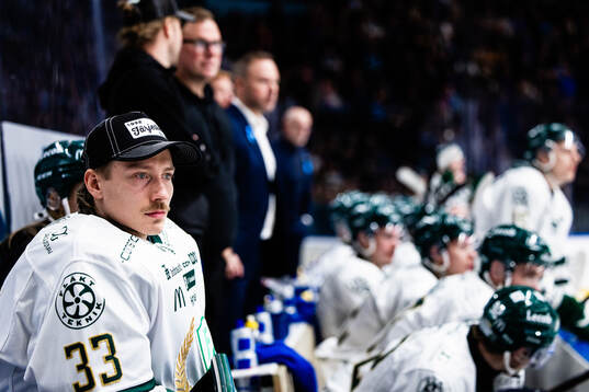 Färjestads målvakt Emil Larmi