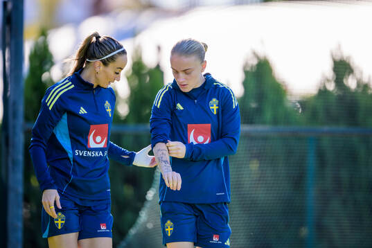 Kosovare Asllani and Anna Sandberg of the women's national