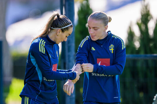 Kosovare Asllani and Anna Sandberg of the women's national