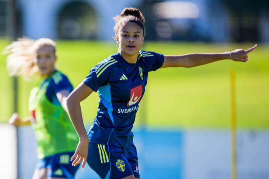 Felicia Schröder of the women's national football team of
