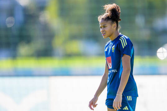 Felicia Schröder of the women's national football team of