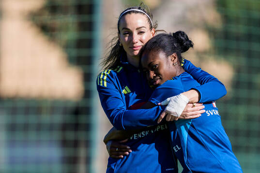 Kosovare Asllani and Monica Jusu Bah of the women's