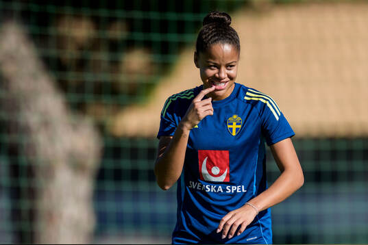 Felicia Schröder of the women's national football team of