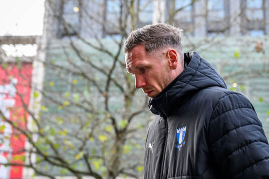 Goalkeeper Robin Olsen of Malmö FF arrives at the hotel