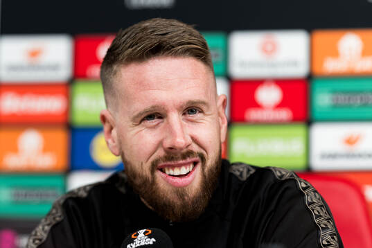 Bläddra bland fler bilder av Football, UEFA Europa League, Malmö FF, Press conference