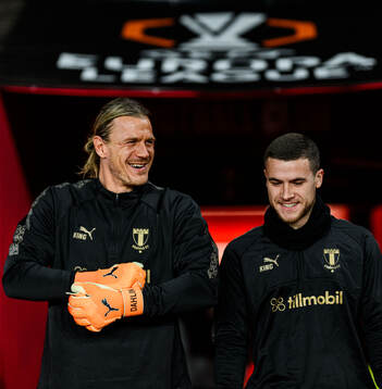 Goalkeeper Johan Dahlin and Gabriel Busanello