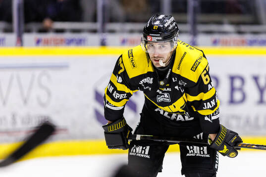 Västerås Konstantin Komarek deppar