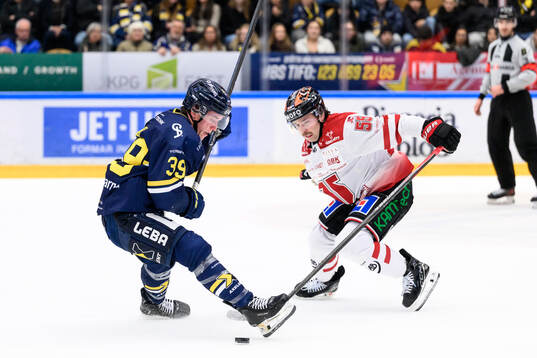 HV71s Jamiro Reber och Örebros David Quenneville