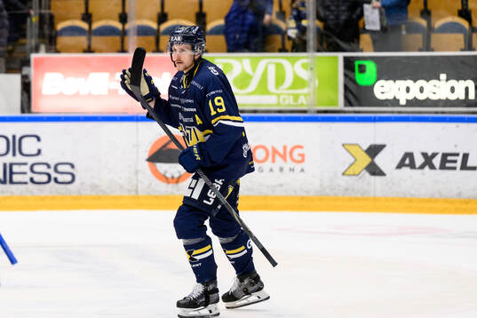 HV71s Niklas Hansson deppar