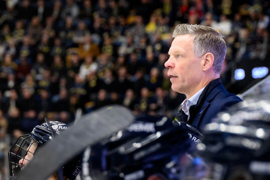 HV71s tränare Nicklas Rahm