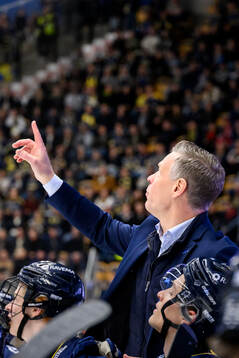 HV71s tränare Nicklas Rahm