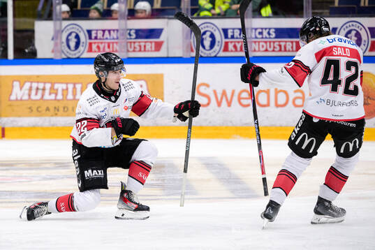 Malmö Redhawks Janne Kuokkanen jublar