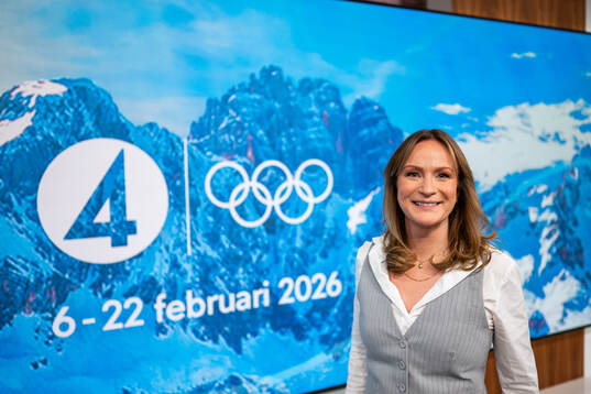 s programledare Lena Sundqvist, ishockey