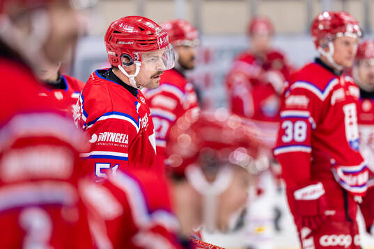 Timrås Anton Lander