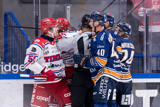 Timrås Anton Lander och Växjös Dennis Rasmussen