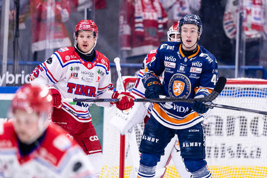 Timrås Linus Nässén och Växjös Kalle Kratz