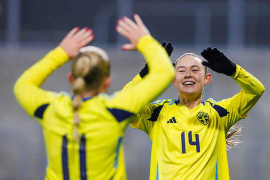 Bläddra bland fler bilder av Football, Women's Under-23 International Friendly, Sweden - Italy