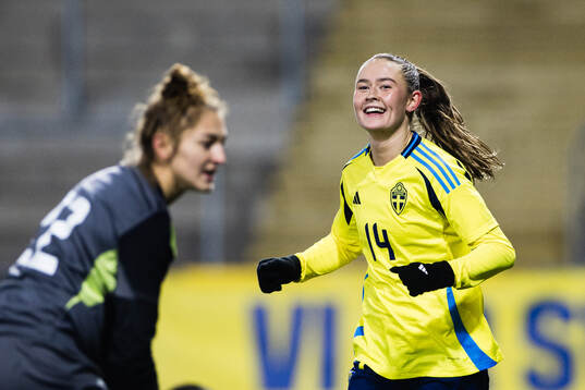 Svea Rehnberg of Sweden celebrates