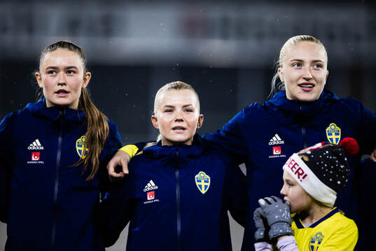 Svea Rehnberg,Matilda Nildén and Wilma Leidhammar of Sweden