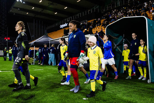 Goalkeeper Serina Iddrisu Backmark of Sweden