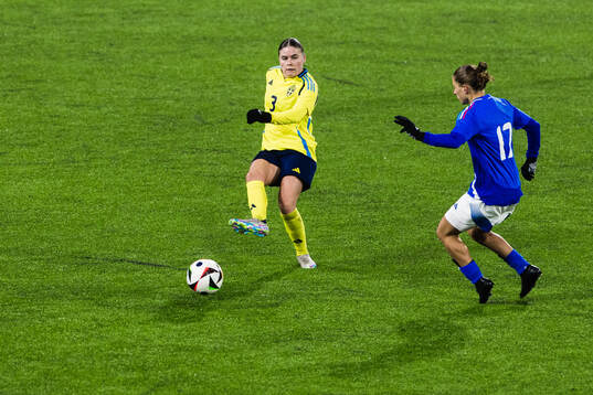 Hanna Wijk of Sweden and Margherita Monnecchi of Italy