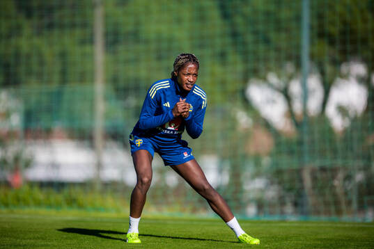 Evelyn Ijeh of the women's national football team of Sweden