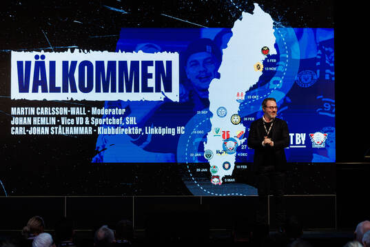Martin Carlsson-Wall, moderator