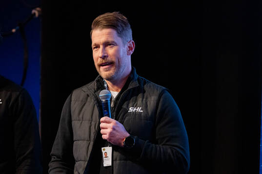 Domare Tobias Björk