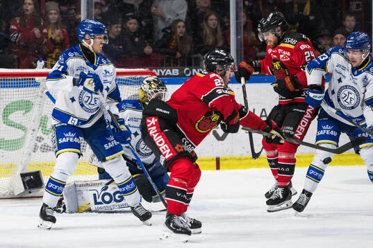 Luleås Ben Tardif gör 2-2