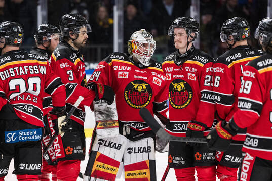 Luleås målvakt Joel Lassinantti deppar